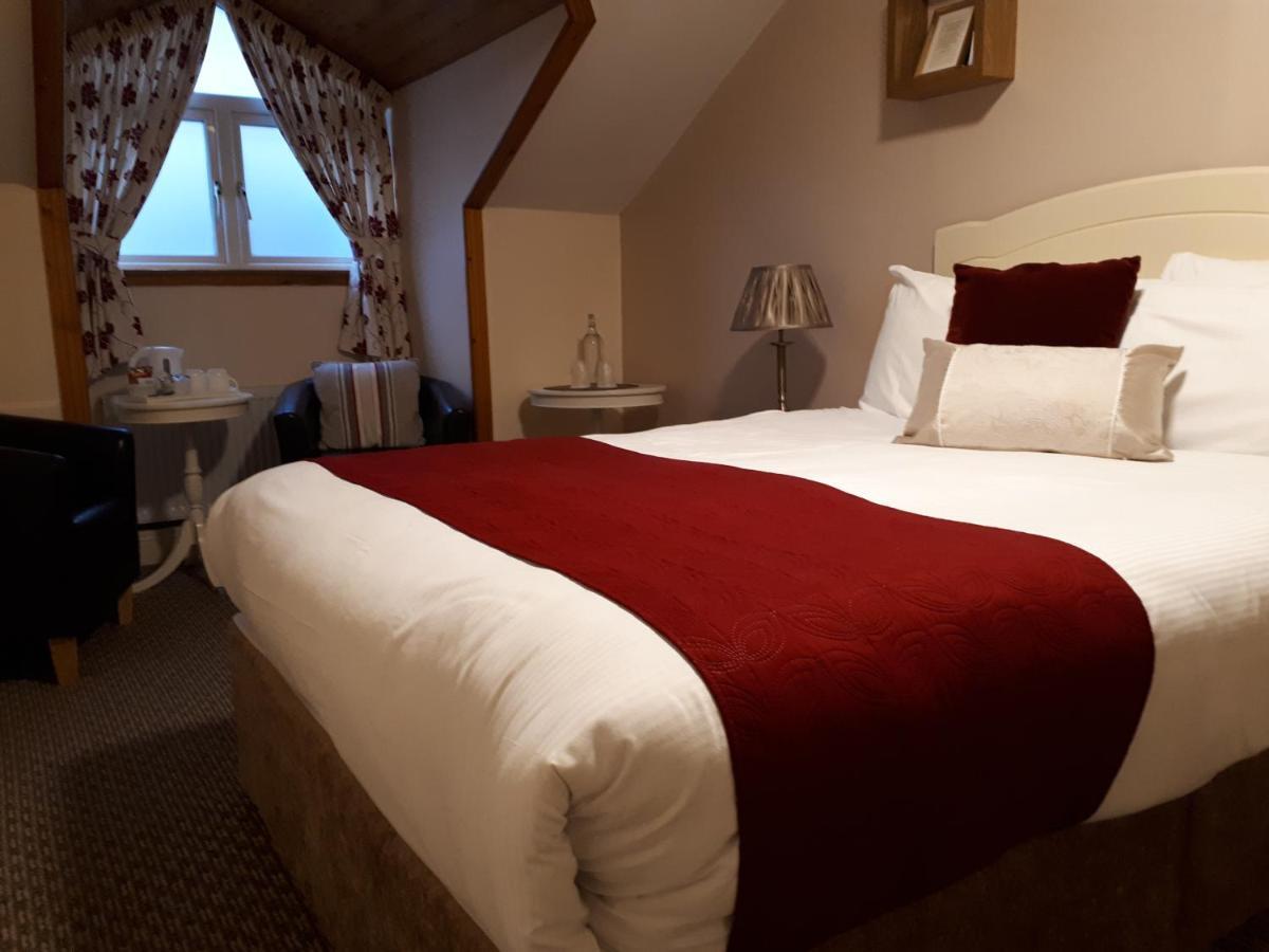 Jim Mcgee'S Hotell Wexford Eksteriør bilde